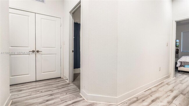 Building Photo - 23424 SW 110th Ave