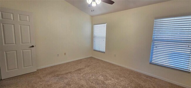 Building Photo - 4828 Jeanette Ct