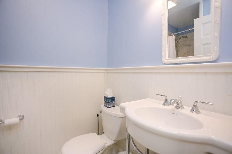 Building Photo - 1 Seaview Ave