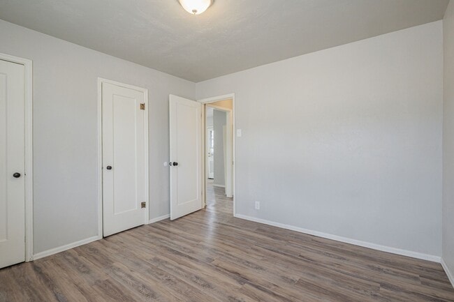 Building Photo - 1717 Cannell Ave