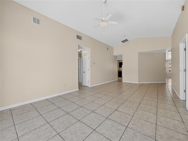 Building Photo - 314 Chicago Woods Cir