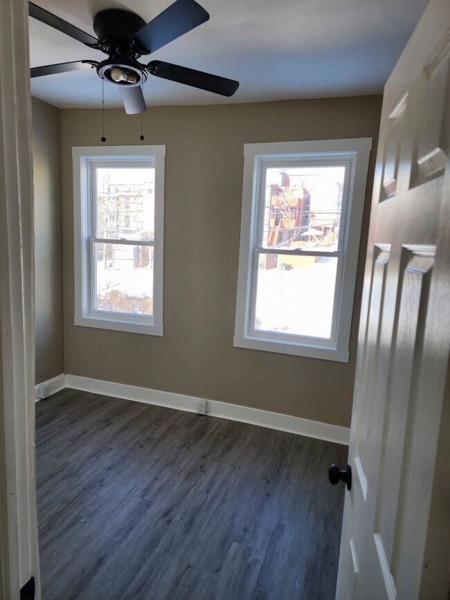 Building Photo - Charming, Fully Renovated 3-Bedroom Home in Baltimore City – Available Now!