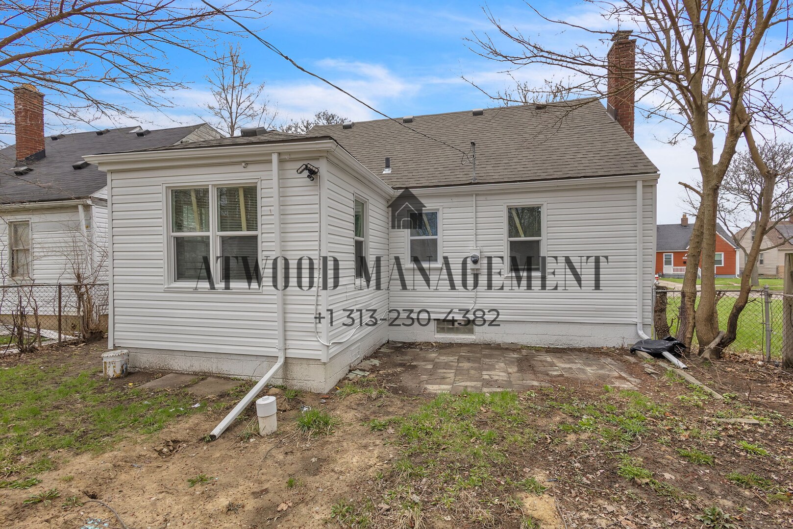 Building Photo - This beautifully updated 3-bedroom, 1-bath single-family home is ready for move-in!
