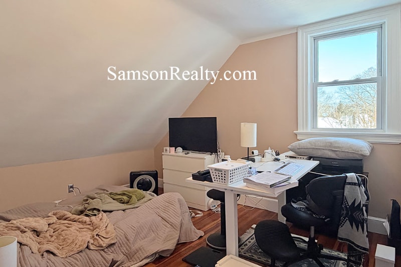 Building Photo - 135 Glenwood Ave