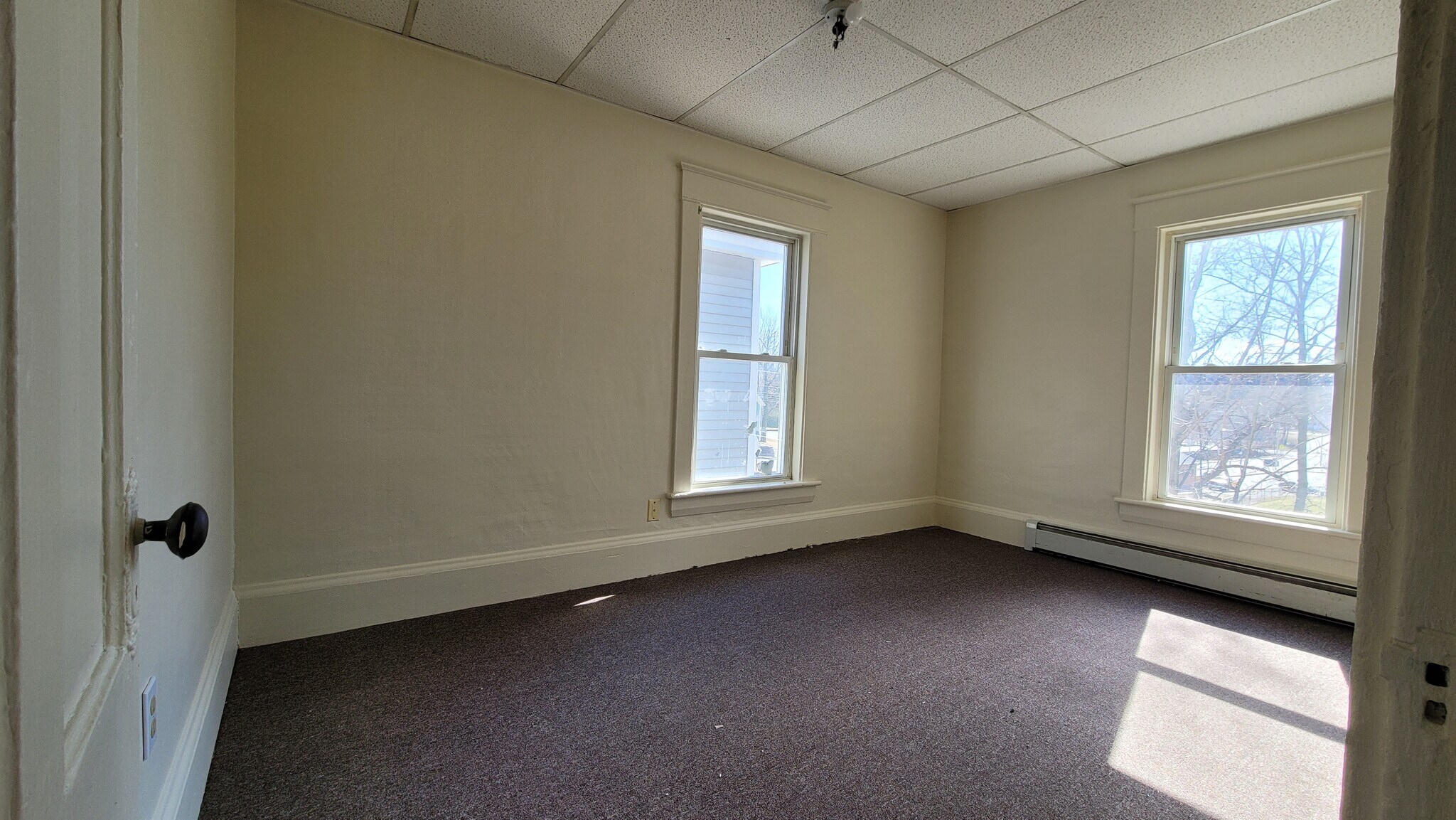 Building Photo - 31 Shaw St