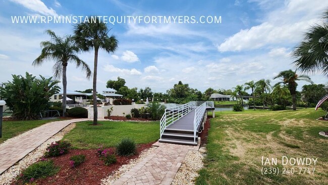 Building Photo - 3-Bedroom Home in North Fort Myers