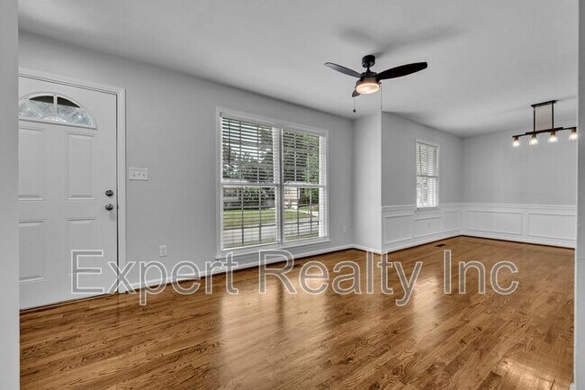 Building Photo - 1064 Caribbean Cir