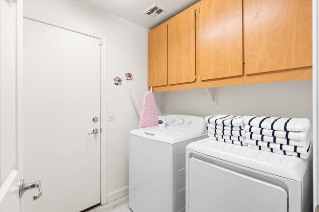 Building Photo - 16310 N 151st Ave