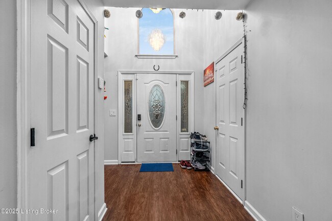 Building Photo - 175 Hannah Way