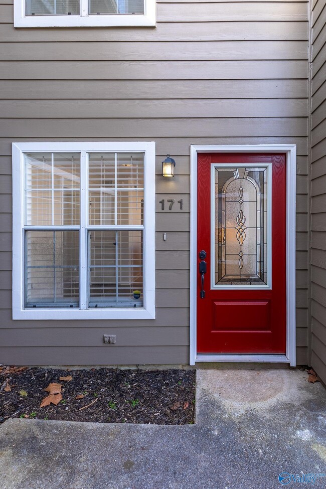 Building Photo - 171 Waters Edge Ln