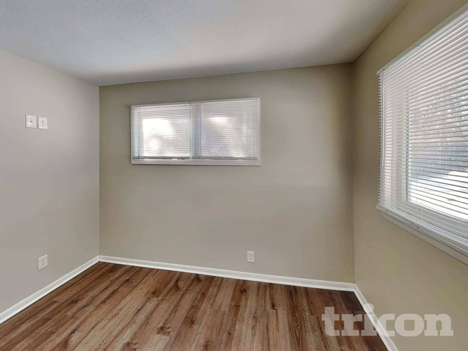 Building Photo - 13516 Grand Ave