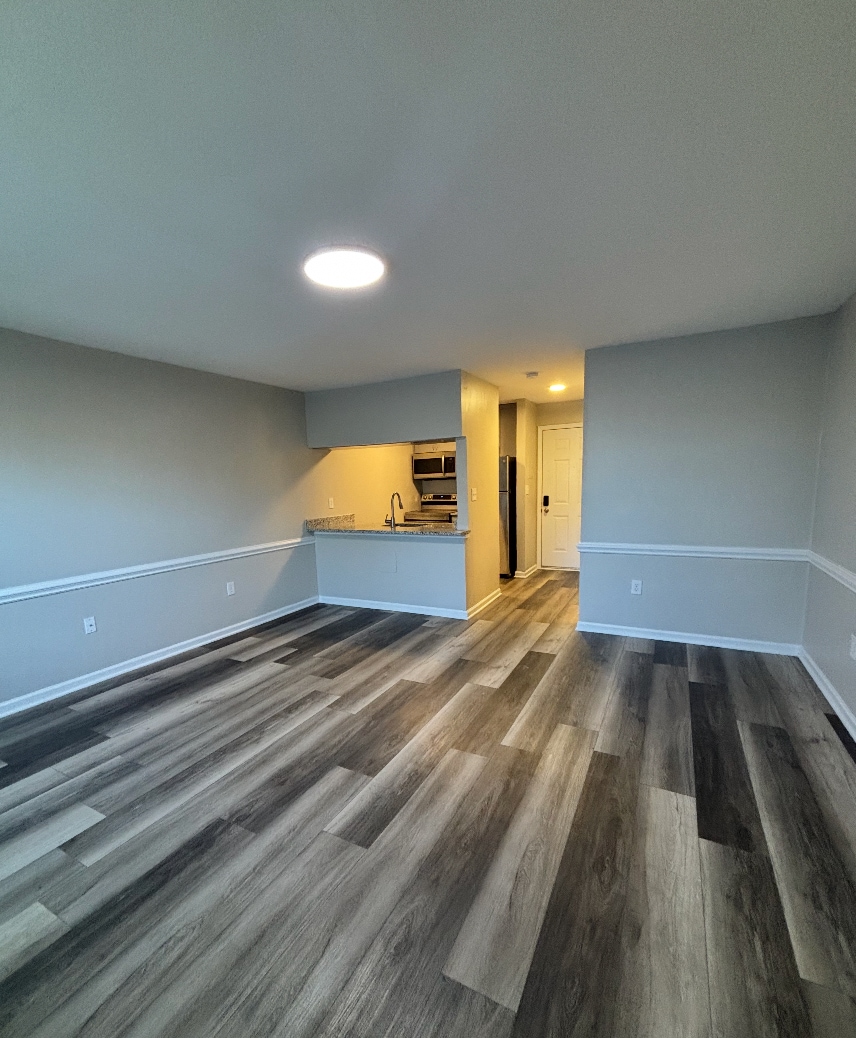 Building Photo - 589 Starlight Dr