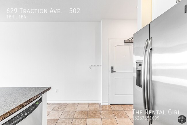 Building Photo - Bright 1 Bed/1 Bath Arts District Condo| S...