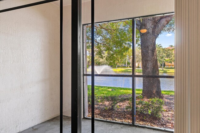 Building Photo - 2806 Veronia Dr