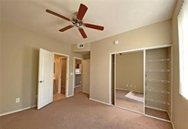 Building Photo - Second-Floor Summerlin Condo with Unobstructed Park Views