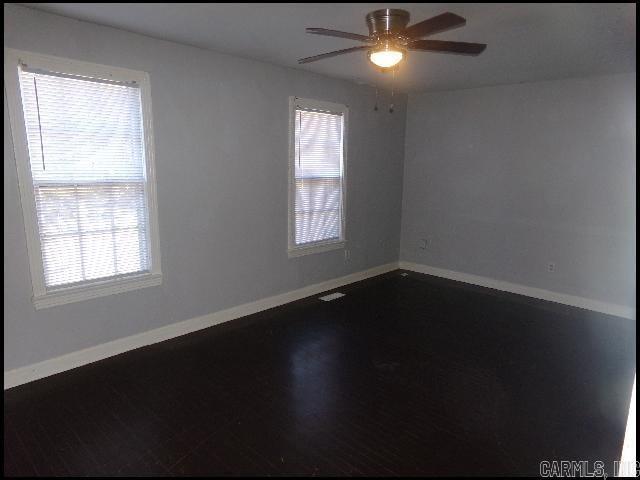 Building Photo - 624 W 33rd St