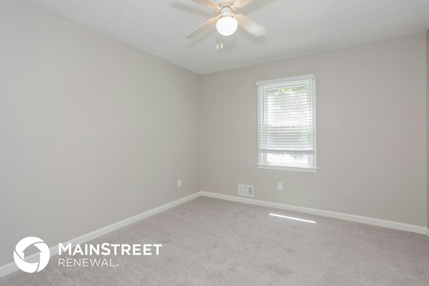 Building Photo - 3385 Revere Cir