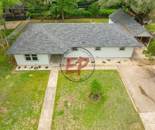 Primary Photo - 4600 Cedar Mountain Dr
