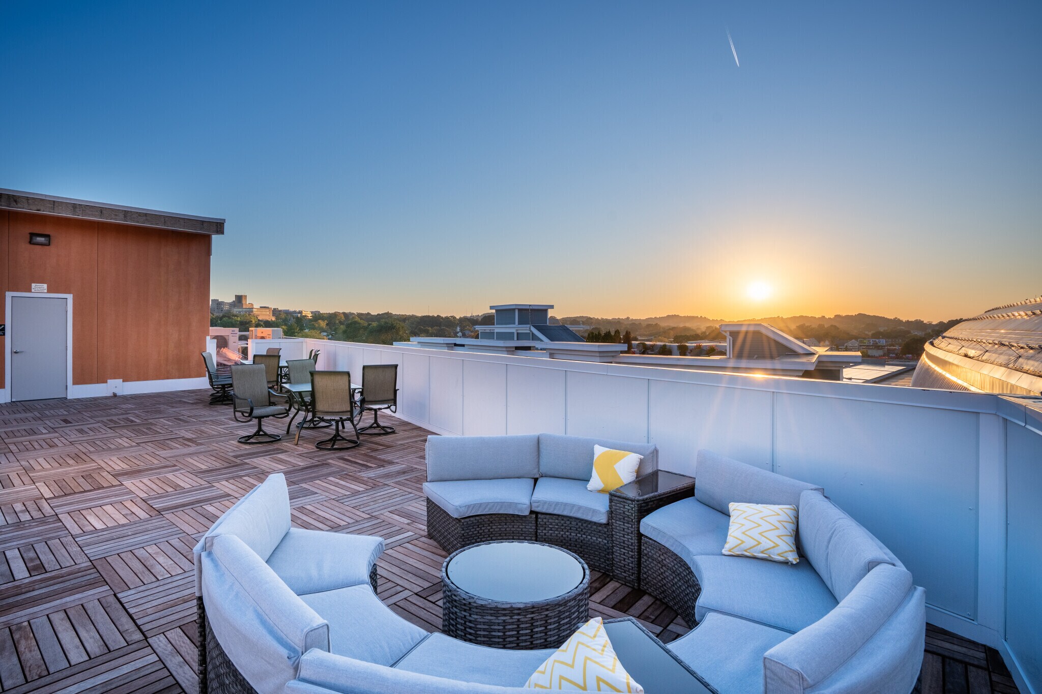 Building Photo - 38 Hichborn St