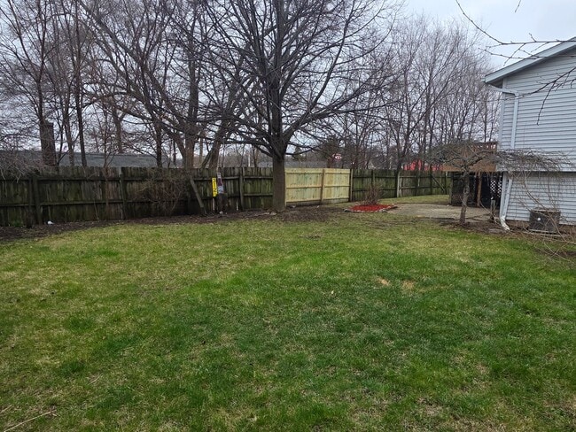 Building Photo - Updated 3 bedroom Kenosha home