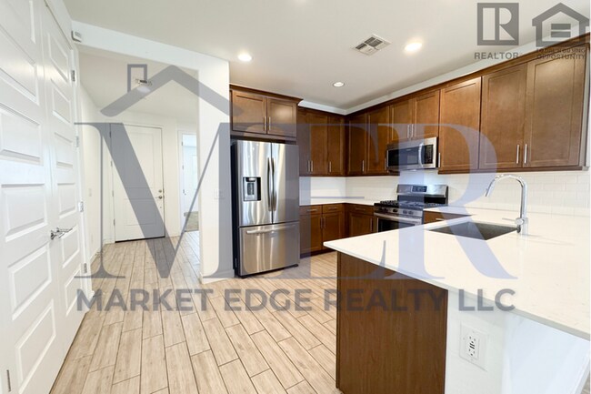 Building Photo - 5Bed/3Bath Home in Vistancia! $399 MOVE-IN...