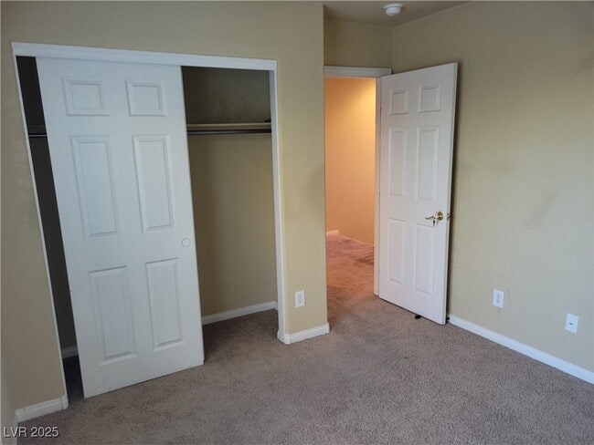 Building Photo - 9870 Santa Ponsa Ct