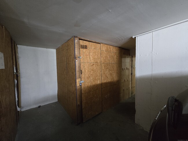 Building Photo - 112 Glenwood Ave