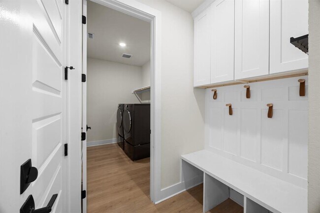 Building Photo - 997 Sage Thrasher Cir