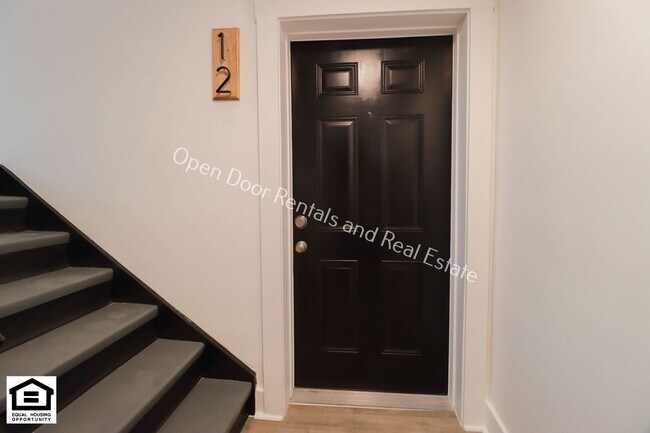 Building Photo - 1823 Griswold Dr