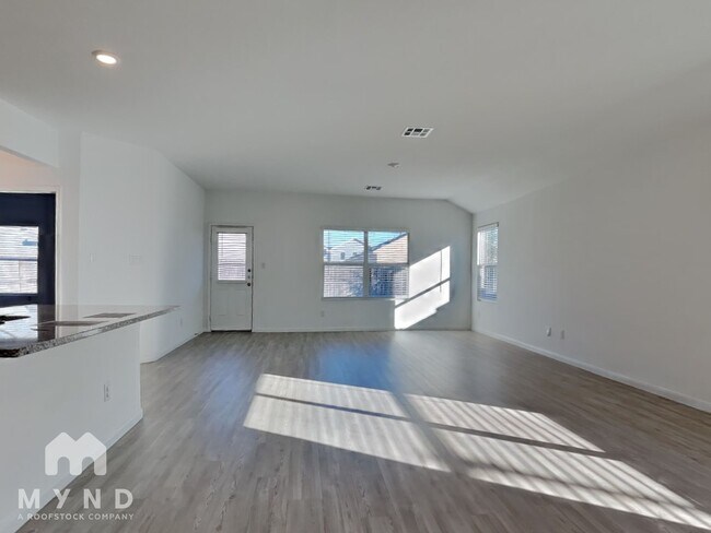 Building Photo - 5908 Geronimo Wy