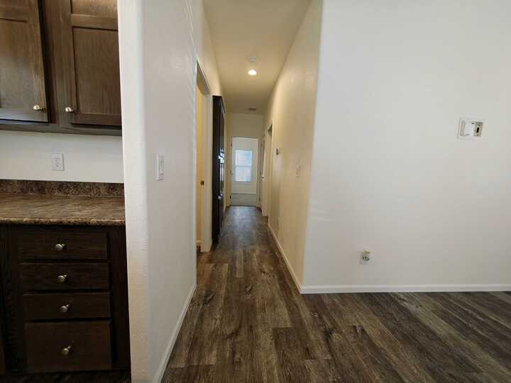 Building Photo - 16005 N 32nd St