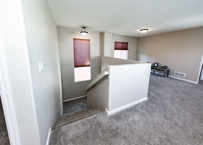 Building Photo - Westside home in Desirable Gold Hill Mesa ...