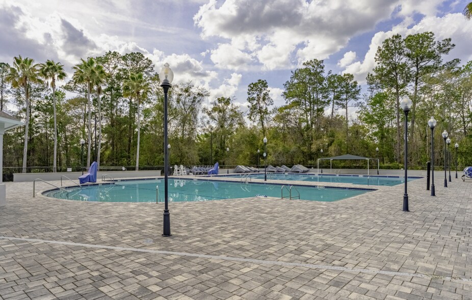 Building Photo - 1601 Majestic View Ln