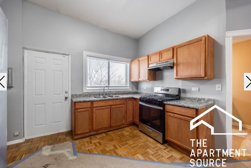 Building Photo - 1877 N Milwaukee Ave