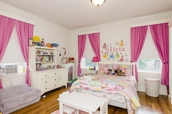 Building Photo - 128 Sewall Ave