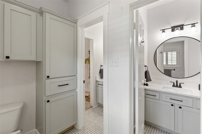 Building Photo - 37363 Masters Cir