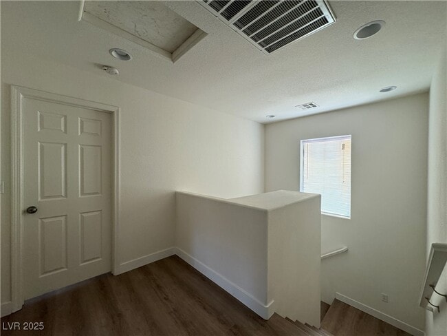 Building Photo - 4243 S Sugar Dr