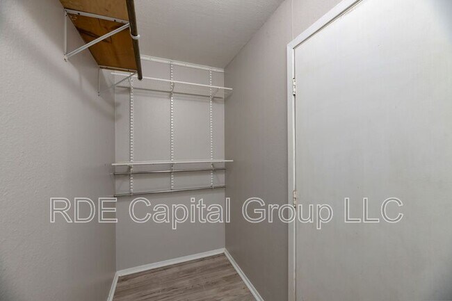 Building Photo - 1407 Franklin St