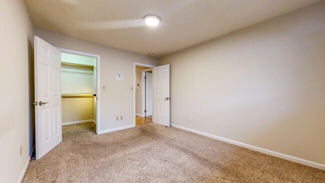 Building Photo - 1145 Edwards St