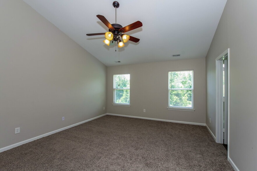 Building Photo - 12411 Clackwyck Ln