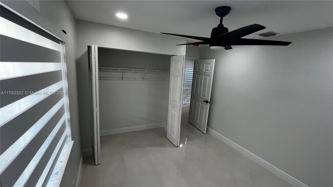Building Photo - 1428 Majesty Terrace