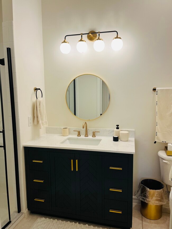 Remodeled Master Bath - 1724 Morning Sun Ln