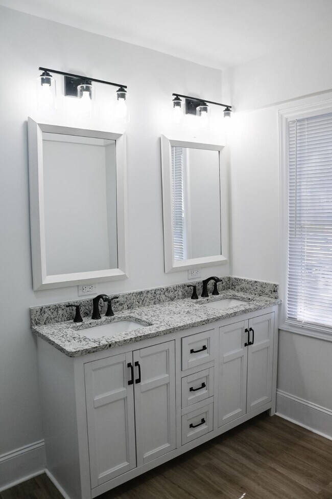 Double vanity with granite top - 2429 Remount Rd