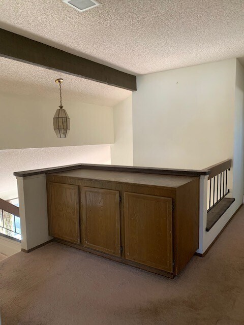 Building Photo - Charming 3 bedroom/2.5 bath Home - Call to schedule an appointment/Repairs in progress - Availabl...