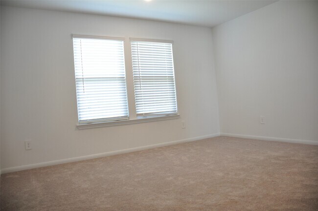 Building Photo - 10614 Cashew Run Ln