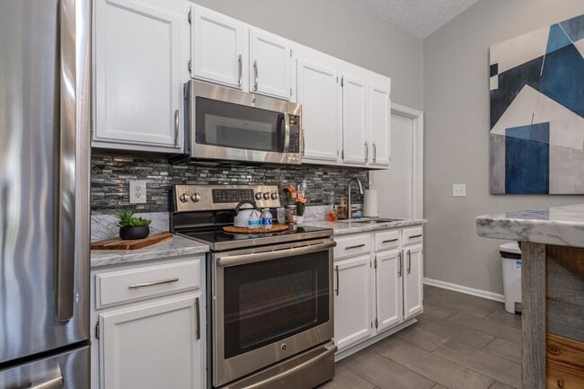 Building Photo - Sterling Park Apartments