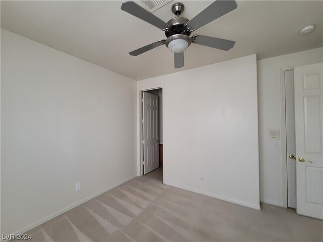 Building Photo - 7728 Villa De La Paz Ave