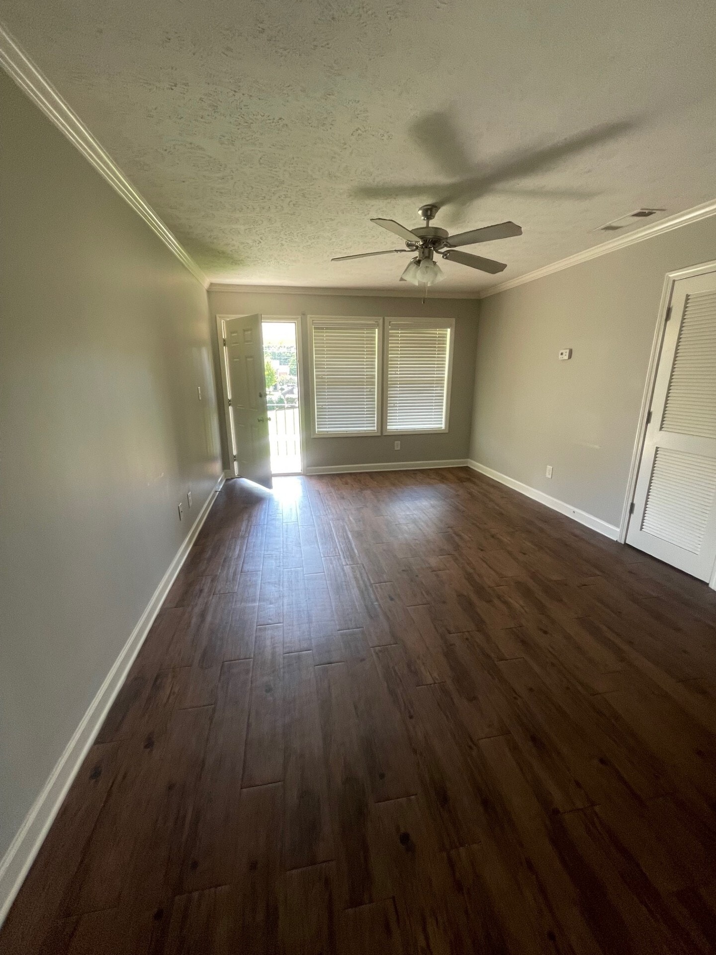 Building Photo - Courtyard Apartments