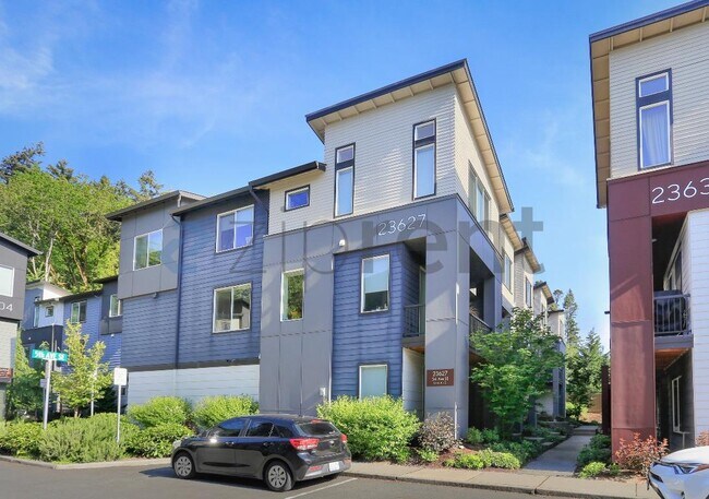 Building Photo - 23627 5th Ave SE