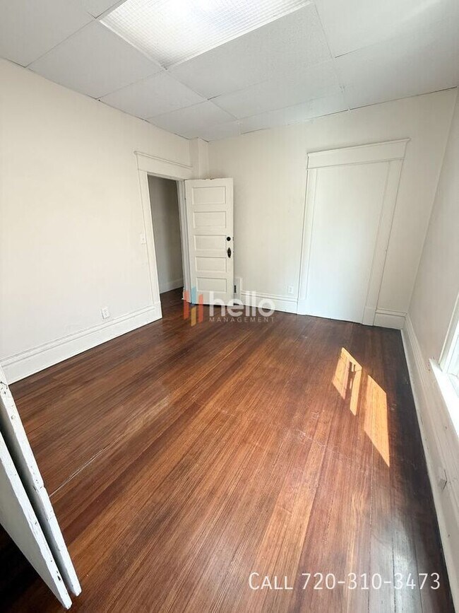 Building Photo - 1614 11th Ave